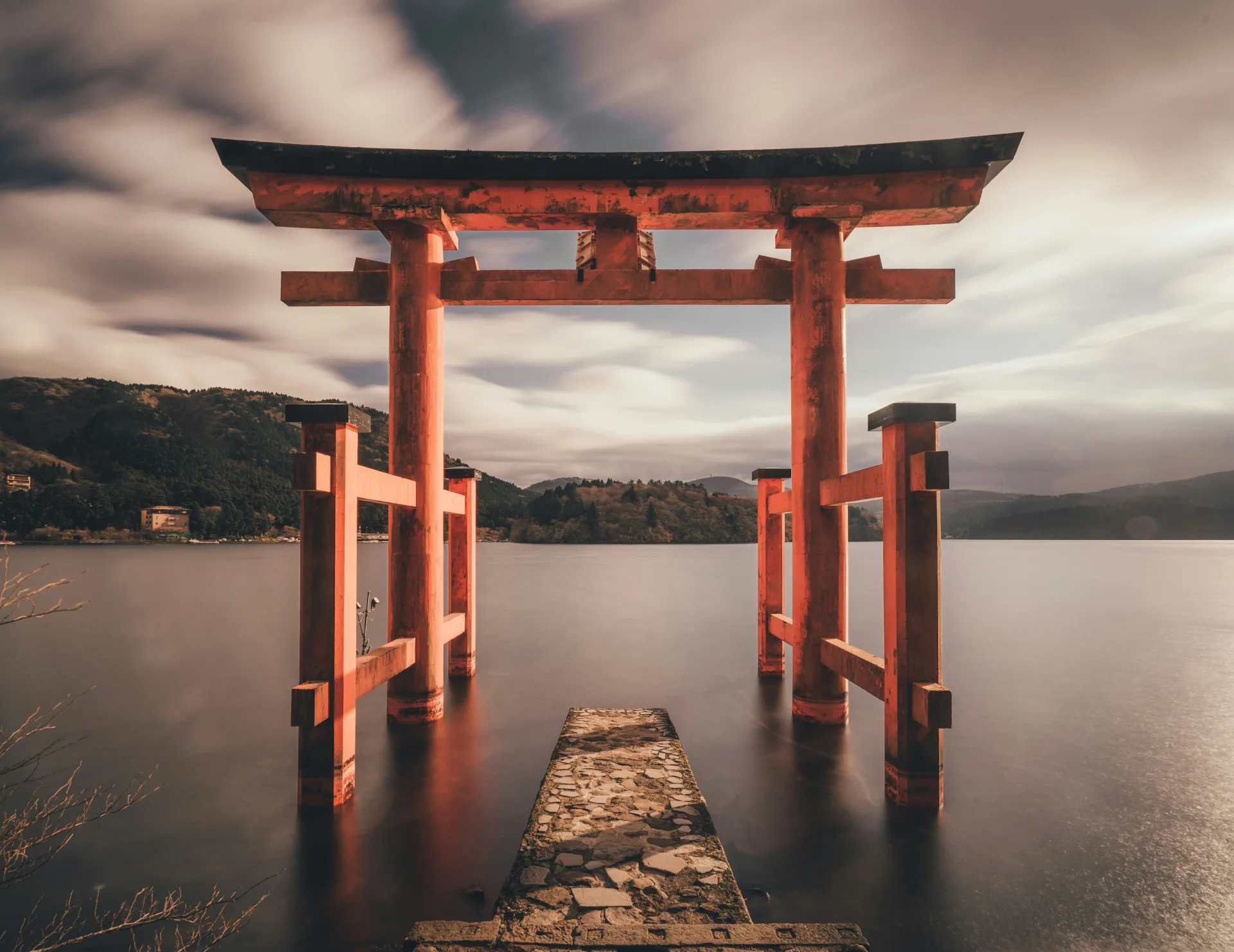 HAKONE
